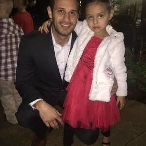 Meet your Posher, Mosa